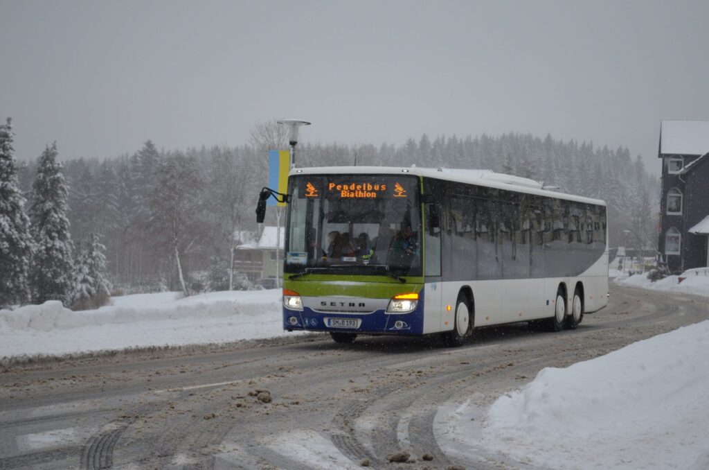 Bus im Winter - sicher durch Schnee und Eis