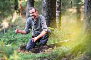 Für jeden eingesandten Mitmachkalender wird ein Baum im Schwarzatal gepflanzt. | Foto: Christopher Schmid - Regionalverbund Thüringer Wald e.V.