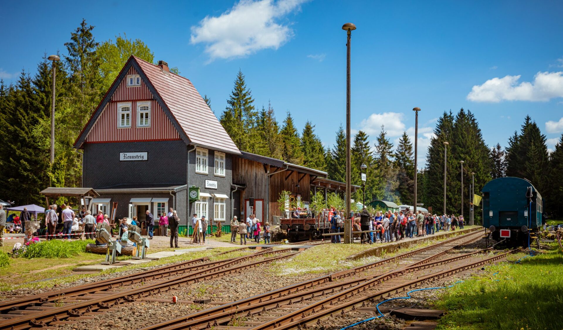 Ausflugsziel zu Himmelfahrt - Bahnhof Rennsteig | © Paul Hentschel Photography