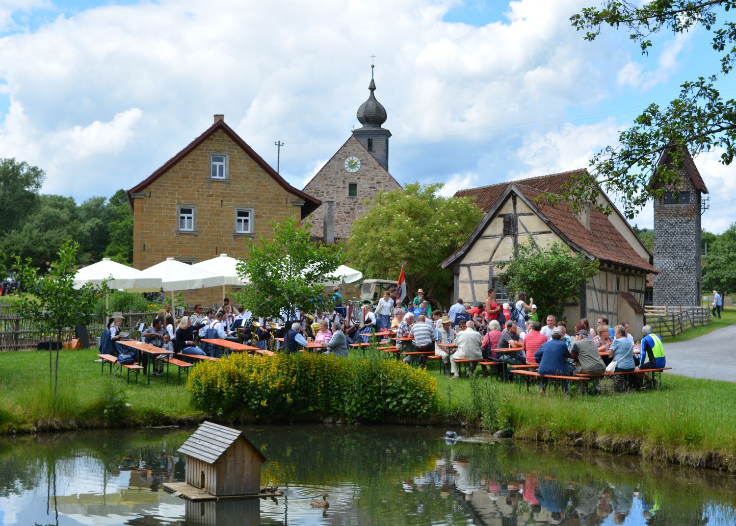 Festbetrieb im Freilandmuseum Foto: Fränkisches Freilandmuseum Fladungen